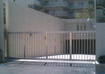  アクトテクニカ引き戸門扉